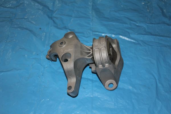 RENAULT SAFRANE MOTOR KULAĞI ORİJİNAL YEDEK PARÇA_1EA